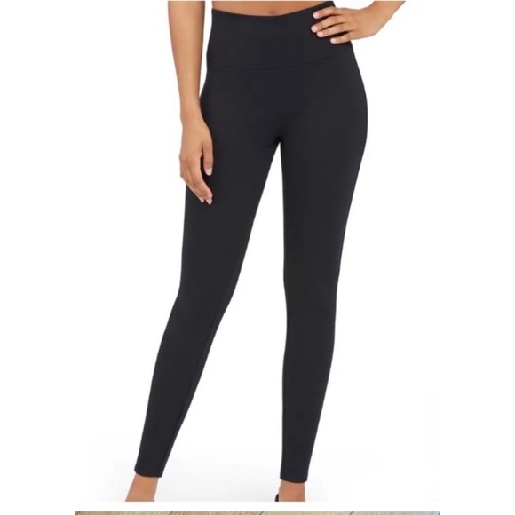 SPANX Pants - Spanx Ready to Wow black leggings XL/TG. Polyester, spandex blend.